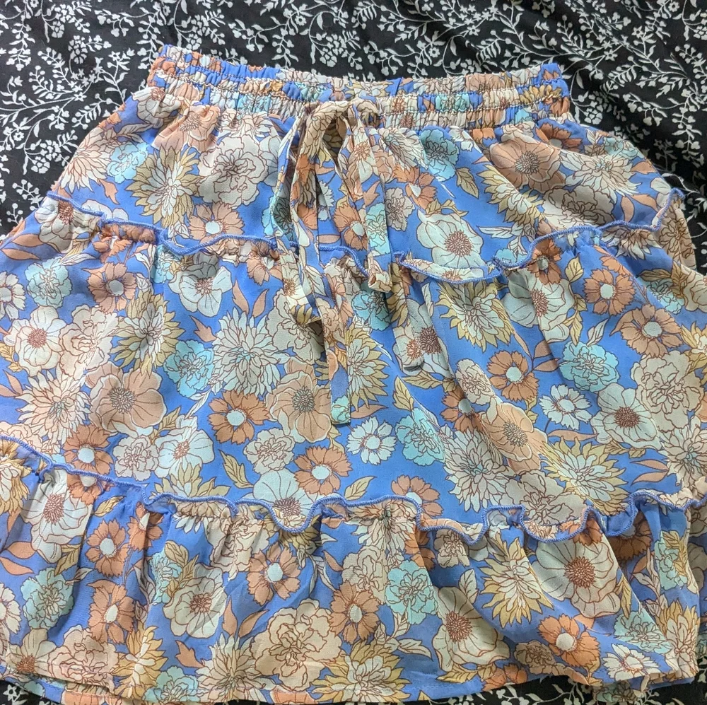 Sienna sky NWT skirt - Picture 1 of 5